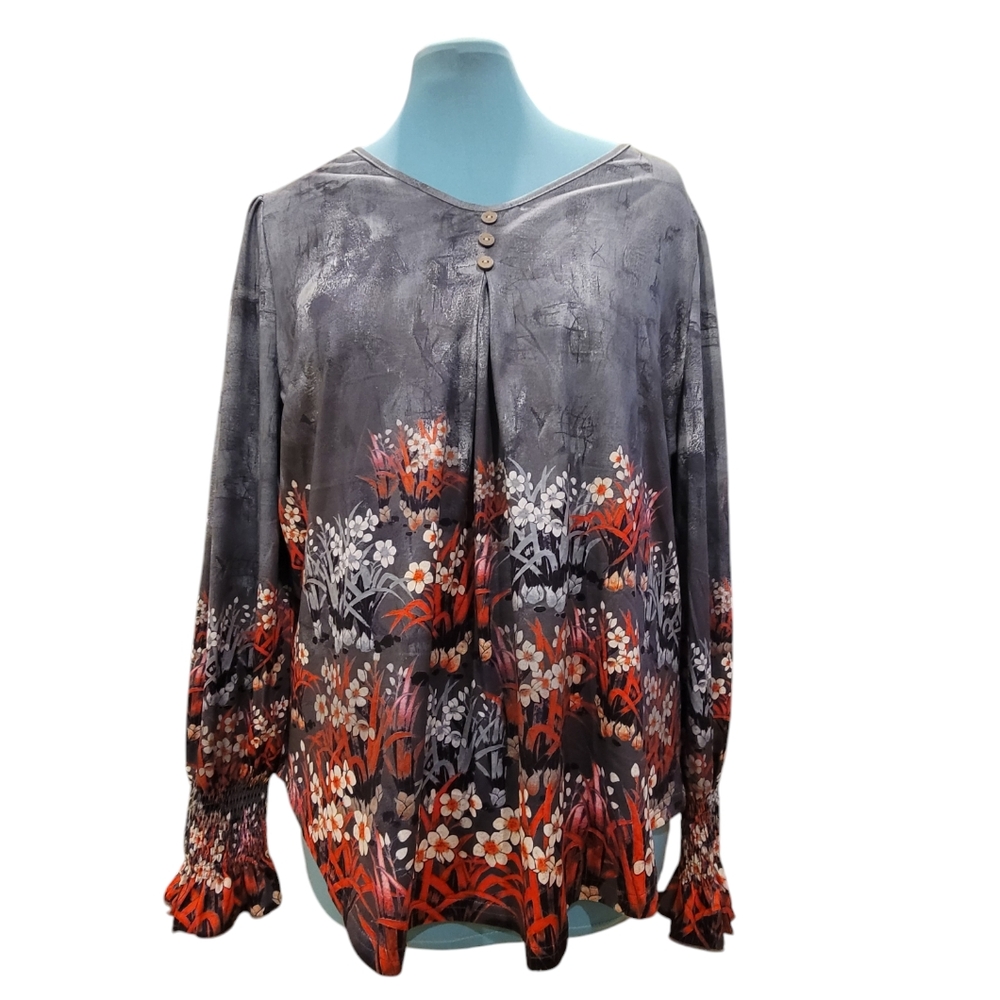Unbranded - Gray and Red Shirt - Size 3XL